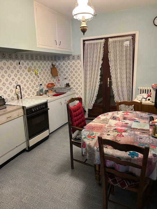 Maison - 95 m² - 4 pièces