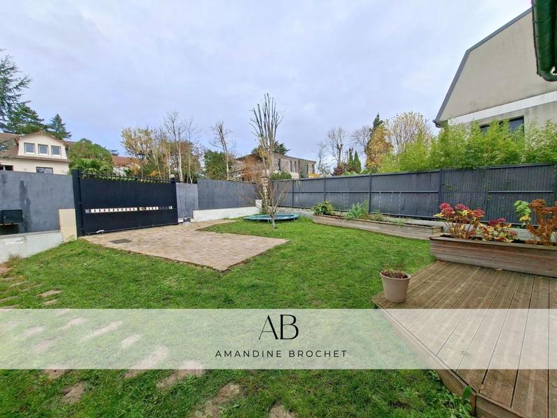 Maison - 150 m² - 6 pièces