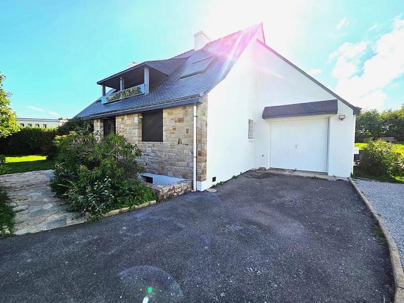 Propriété - 190 m² - 7 pièces