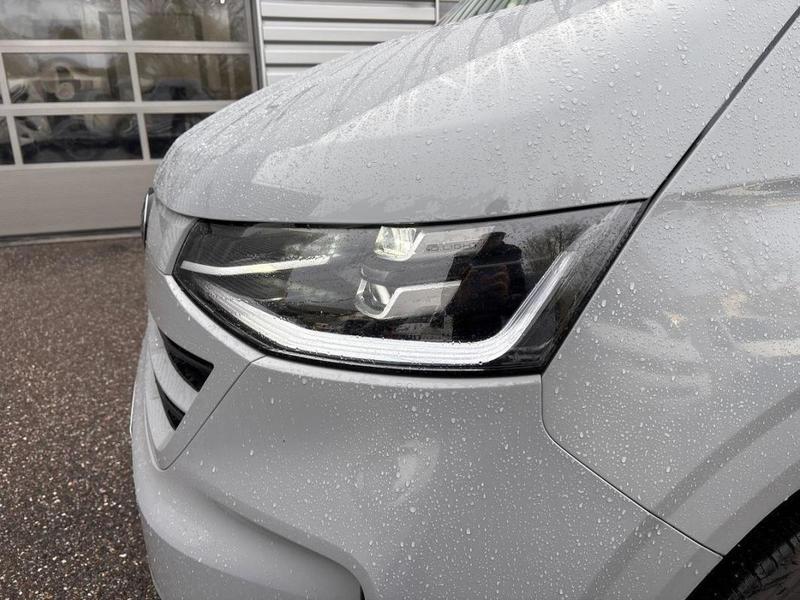 Volkswagen Caravelle E Life (64kwh/210kw) L1