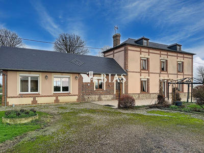 Maison ancienne - 138 m² - 4 pièces