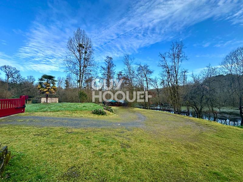 Maison - 136 m² - 6 pièces