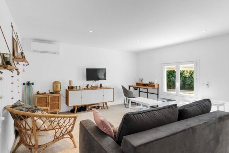 Maison - 203 m² - 7 pièces