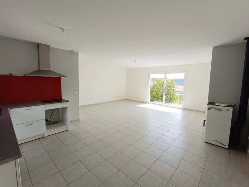 Maison - 91 m² - 4 pièces