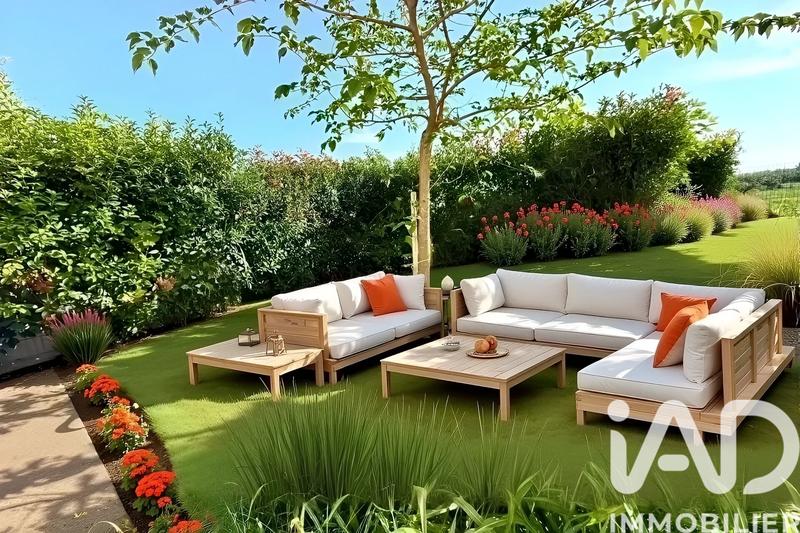 Maison - 93 m² - 4 pièces