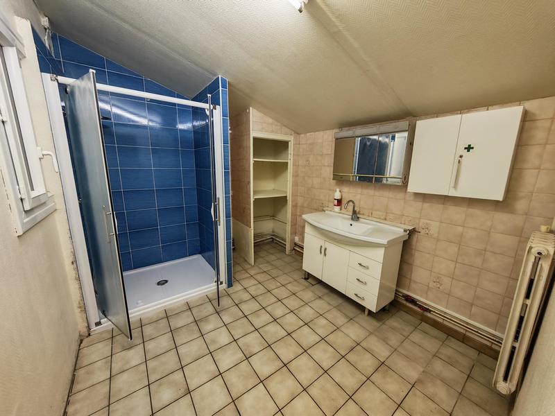 Maison - 104 m² - 5 pièces