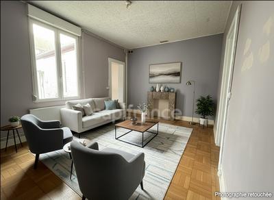 Maison - 106 m² - 5 pièces