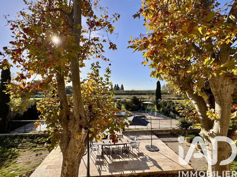 Maison - 420 m² - 10 pièces