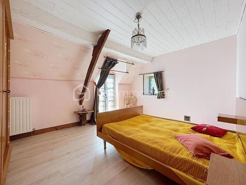 Maison - 295 m² - 12 pièces