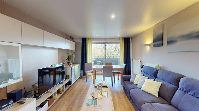 Appartement - 84 m² - 4 pièces