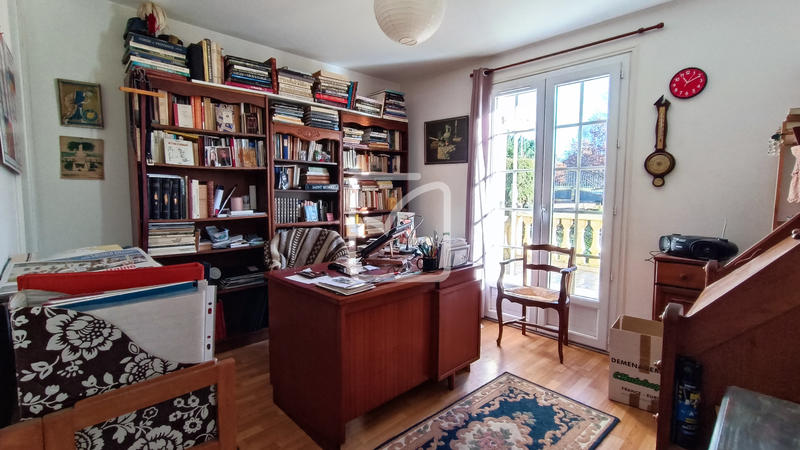 Maison - 163 m² - 7 pièces