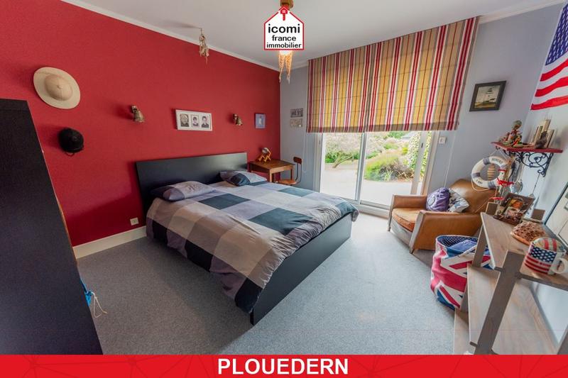 Maison - 290 m² - 8 pièces