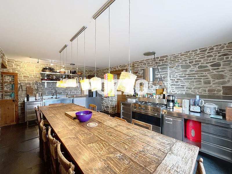 Fermette - 260 m² - 14 pièces