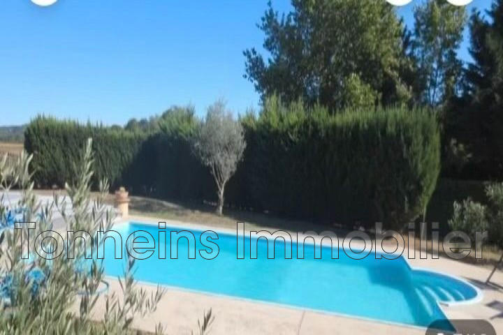 Propriété - 180 m² - 5 pièces