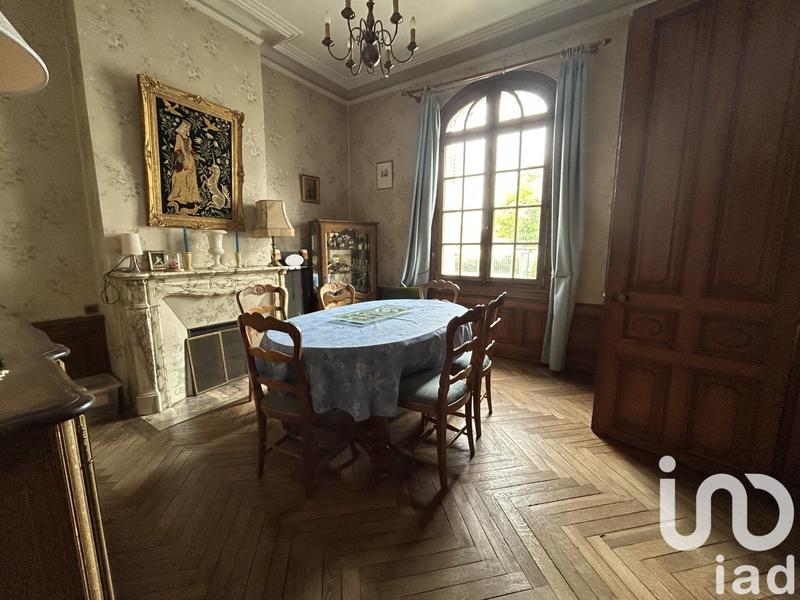 Maison - 148 m² - 9 pièces