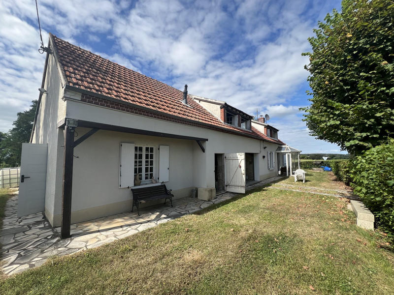 Maison - 138 m² - 5 pièces
