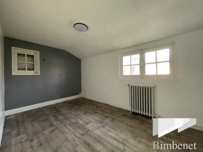 Appartement - 77 m² - 4 pièces