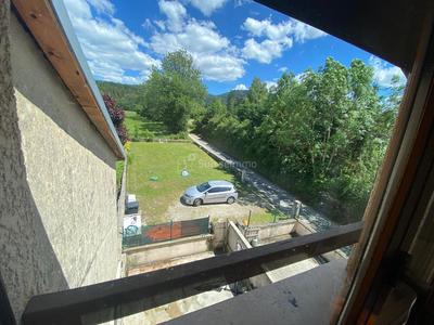 Immeuble - 199 m² - 5 pièces