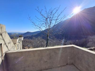 Maison - 145 m² - 10 pièces