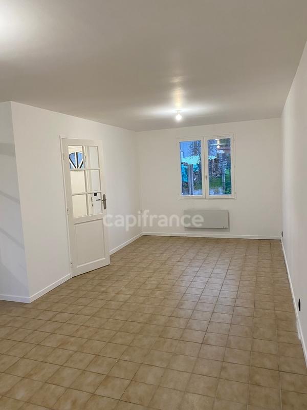 Maison - 74 m² - 5 pièces