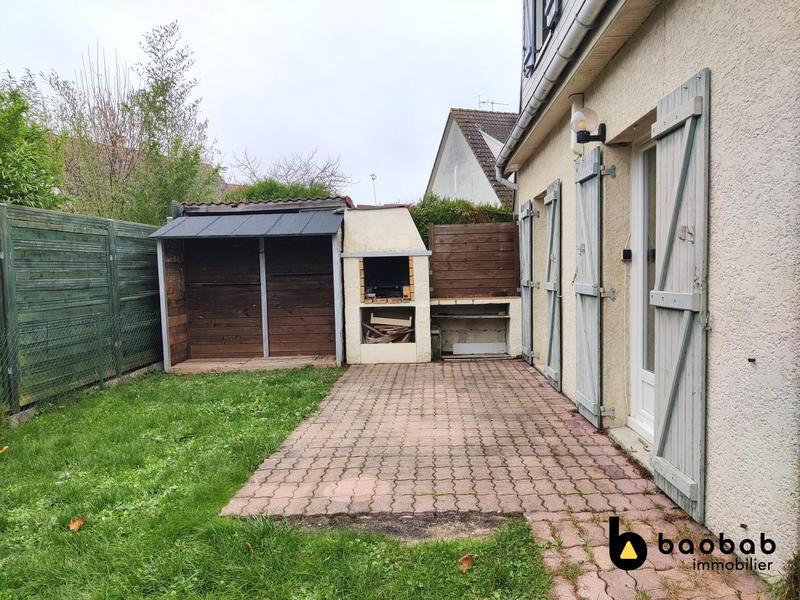 Maison - 105 m² - 4 pièces