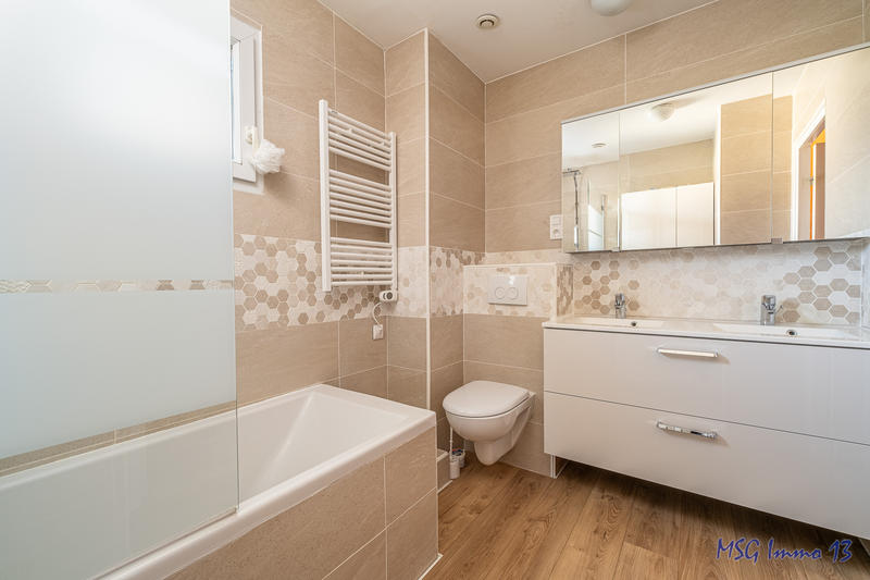 Maison - 82 m² - 4 pièces