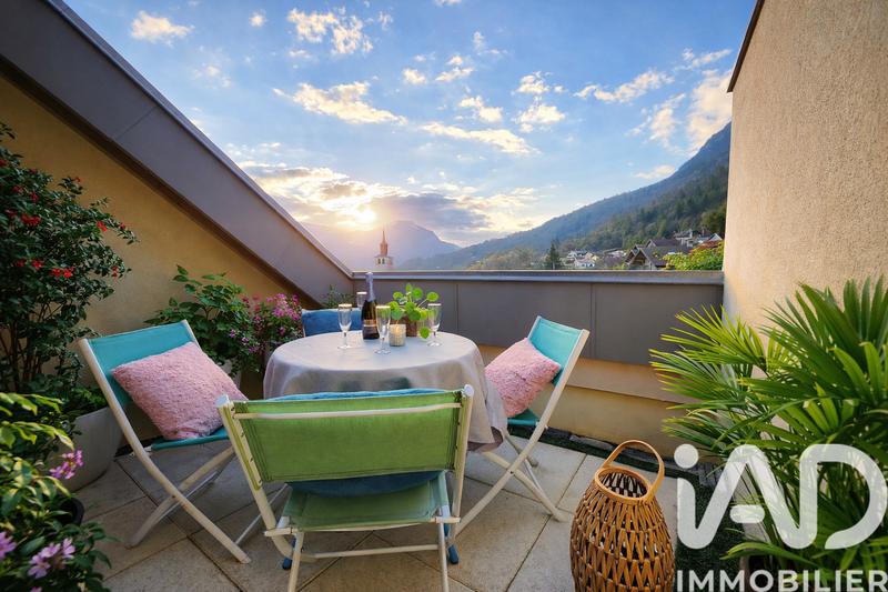 Appartement - 97 m² - 4 pièces