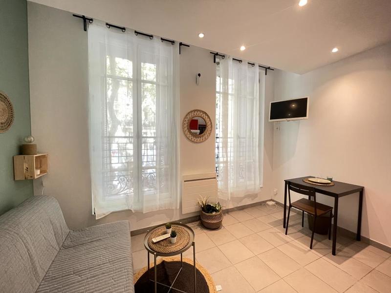 Studio - 16 m² - 1 pièce