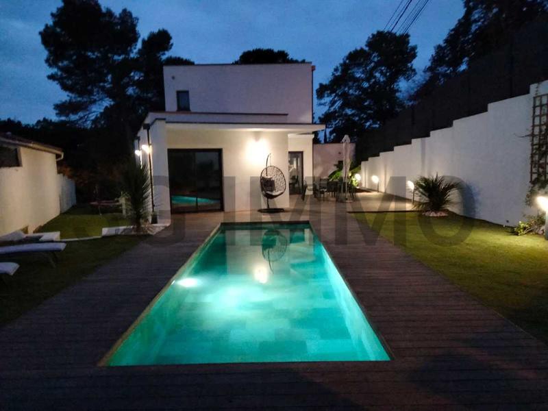 Maison contemporaine - 166 m² - 5 pièces