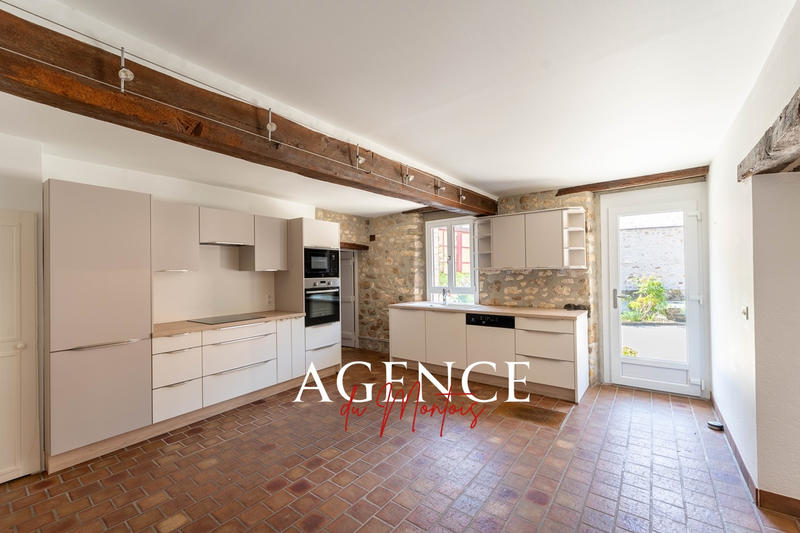 Maison - 175 m² - 6 pièces