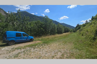 Terrain - 3 500 m²