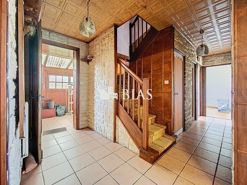 Maison - 140 m² - 6 pièces