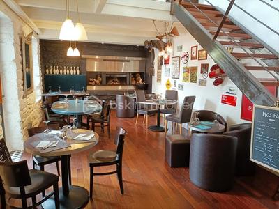 Immeuble - 310 m² - 12 pièces