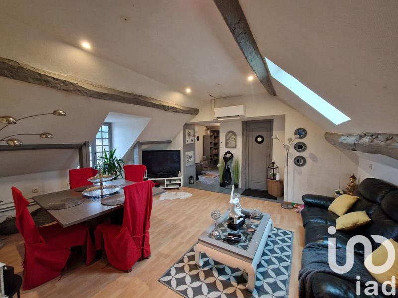 Maison - 332 m² - 11 pièces