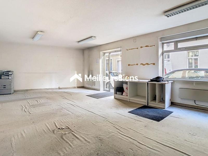 Appartement ancien - 80 m² - 3 pièces