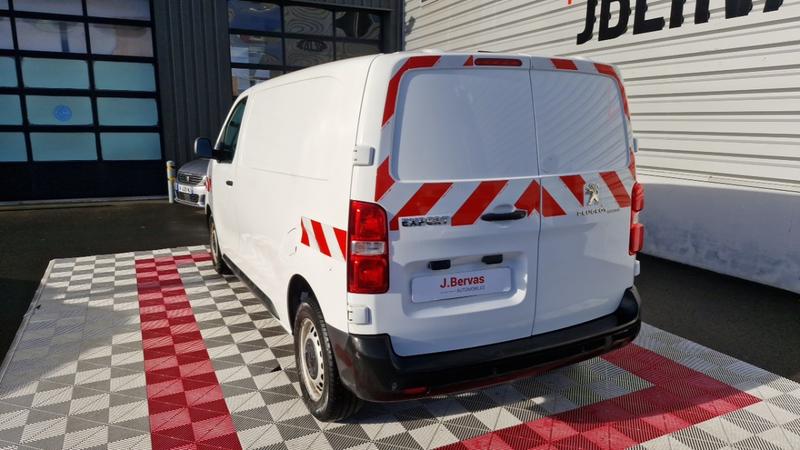 Peugeot Expert Fourgon tole standard 2.0 bluehdi 120 ss bvm6 premium