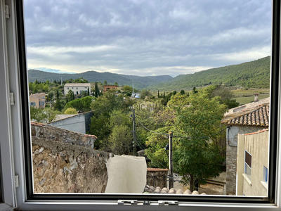 Maison - 95 m² - 6 pièces