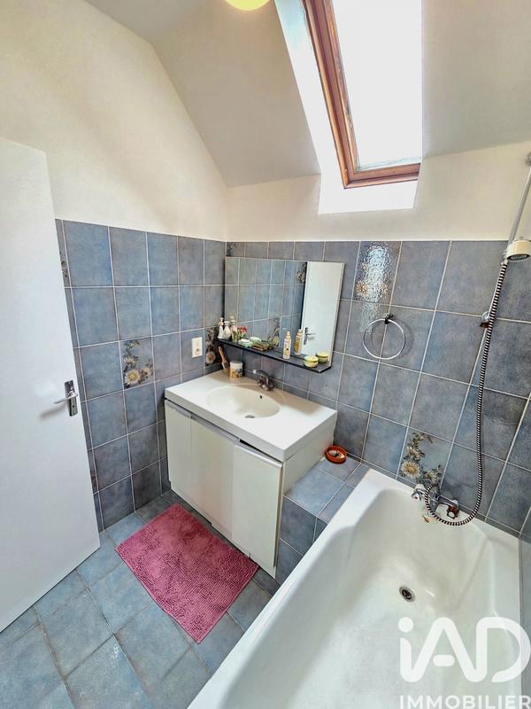 Maison - 184 m² - 7 pièces