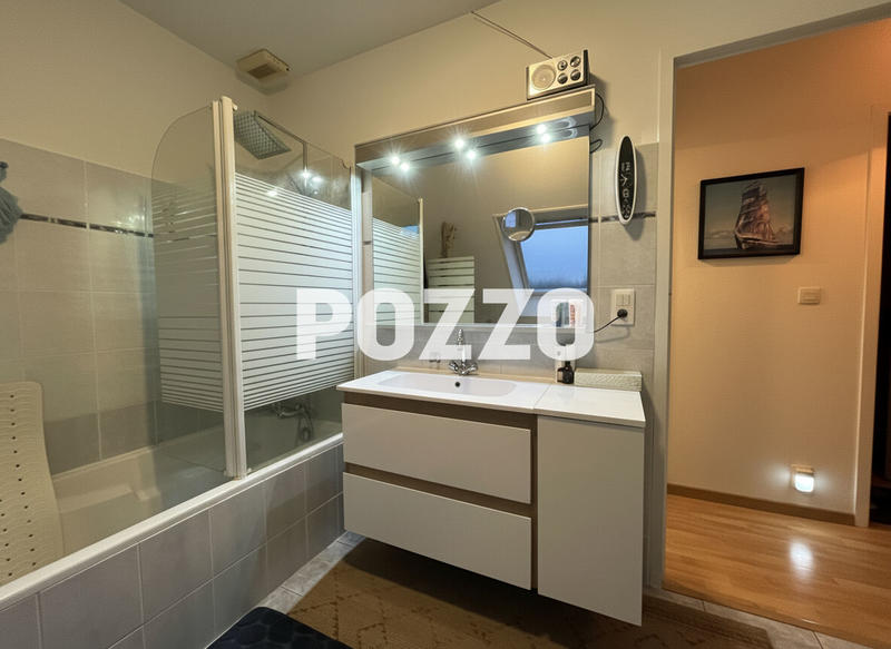 Maison - 91 m² - 5 pièces