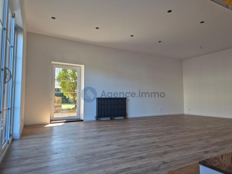 Maison traditionnelle - 140 m² - 4 pièces