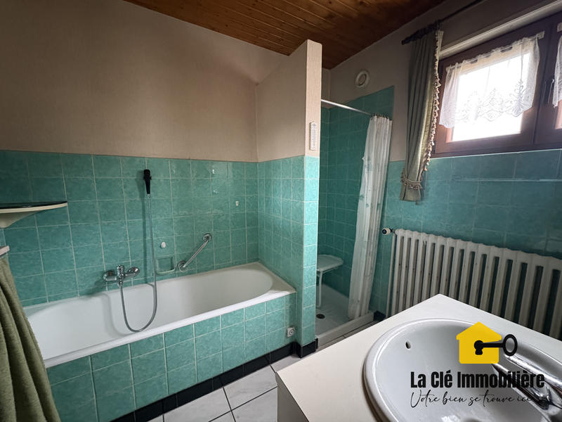 Maison - 140 m² - 7 pièces