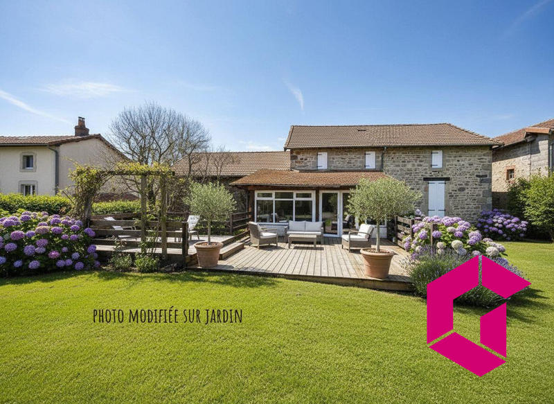 Maison - 140 m² - 4 pièces