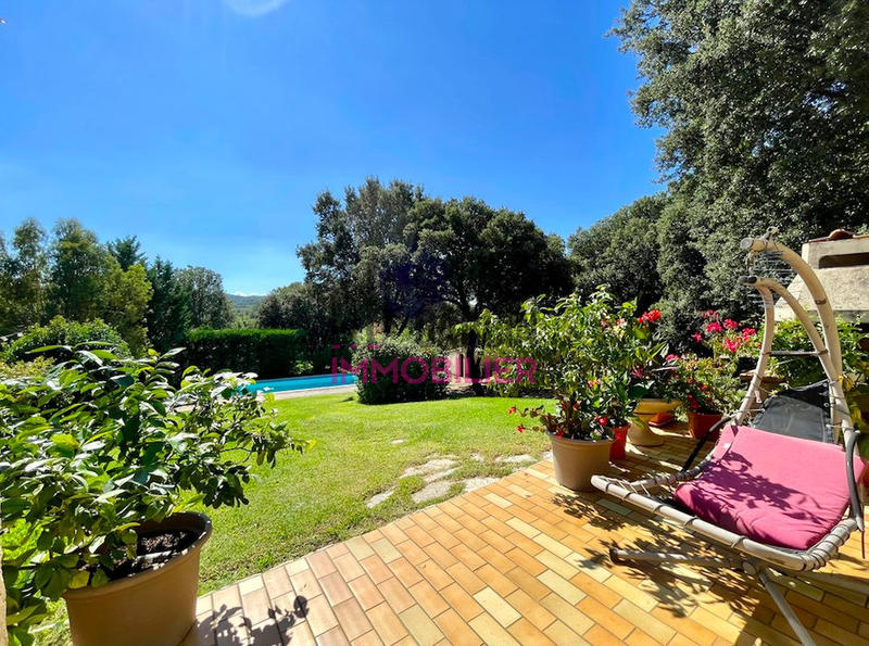 Maison - 156 m² - 4 pièces