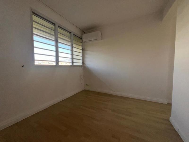 Appartement - 65 m² - 4 pièces