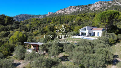 Villa - 174 m² - 5 pièces