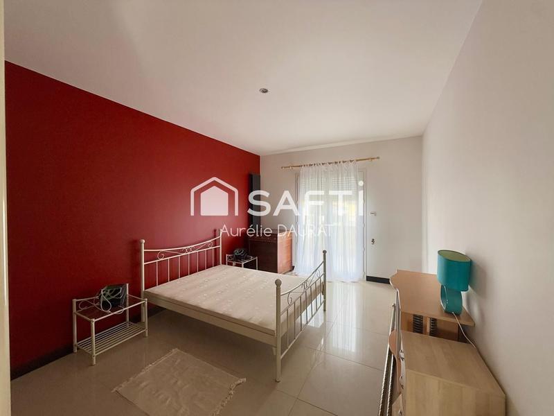 Maison - 250 m² - 7 pièces