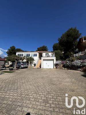 Maison - 165 m² - 5 pièces