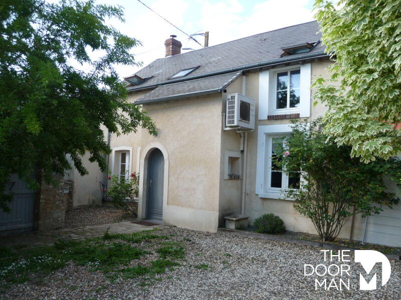 Demeure - 267 m² - 5 pièces