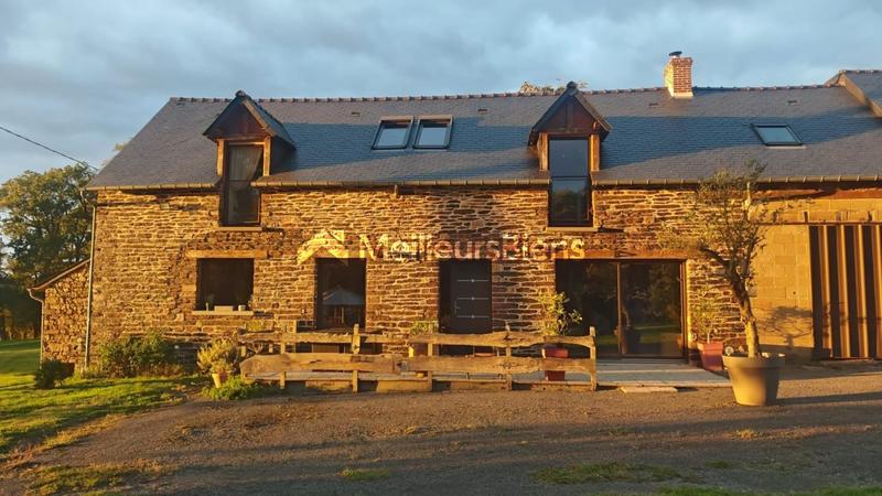 Longère - 200 m² - 8 pièces