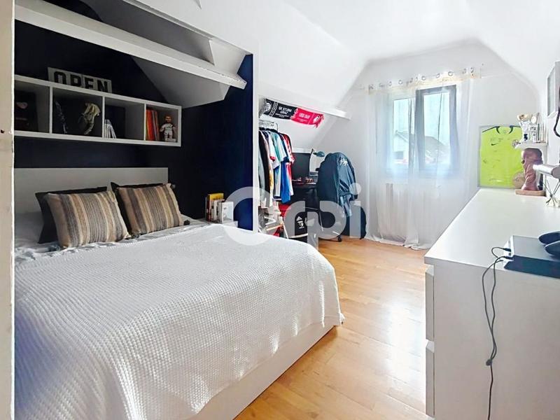 Maison - 153 m² - 5 pièces